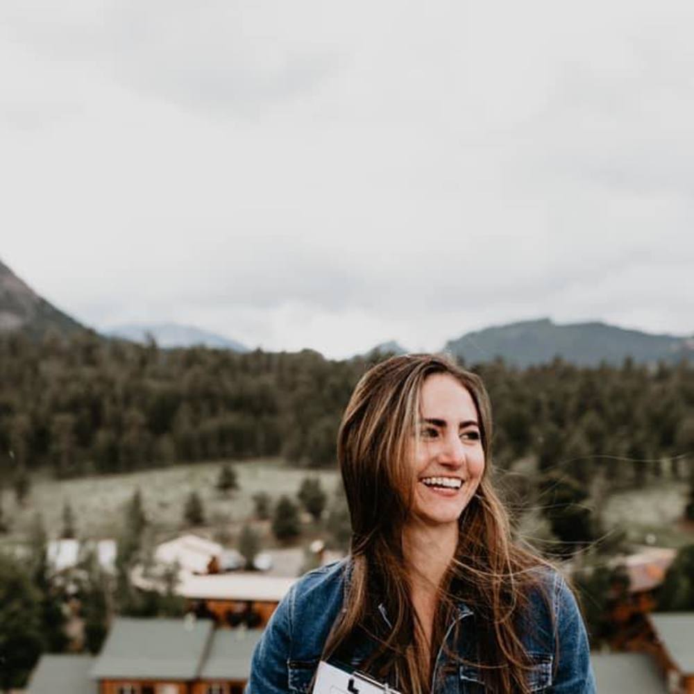 Meet your Posher, Nicole
